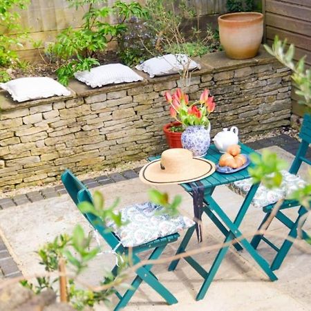 Villa Bright & Beautiful Open Plan Coach House Painswick Extérieur photo