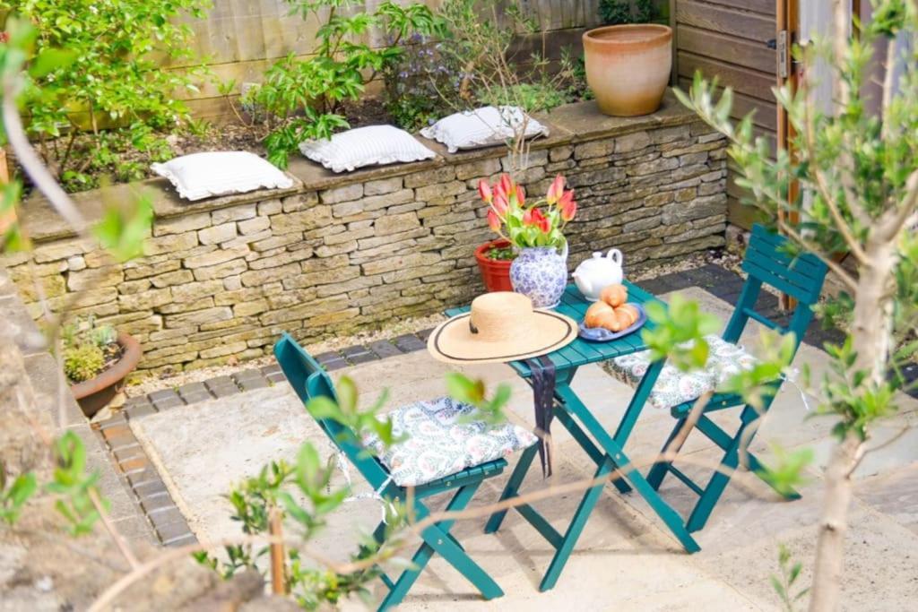 Villa Bright & Beautiful Open Plan Coach House Painswick Extérieur photo